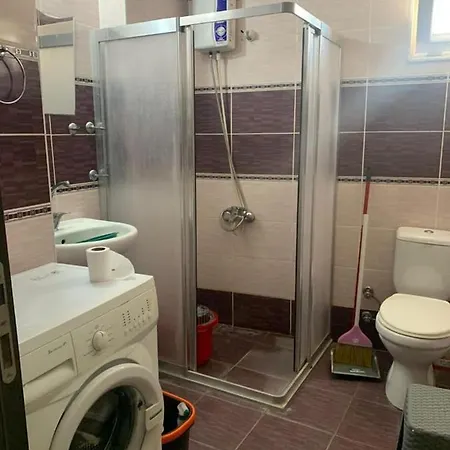 Deluxe Apartment Side